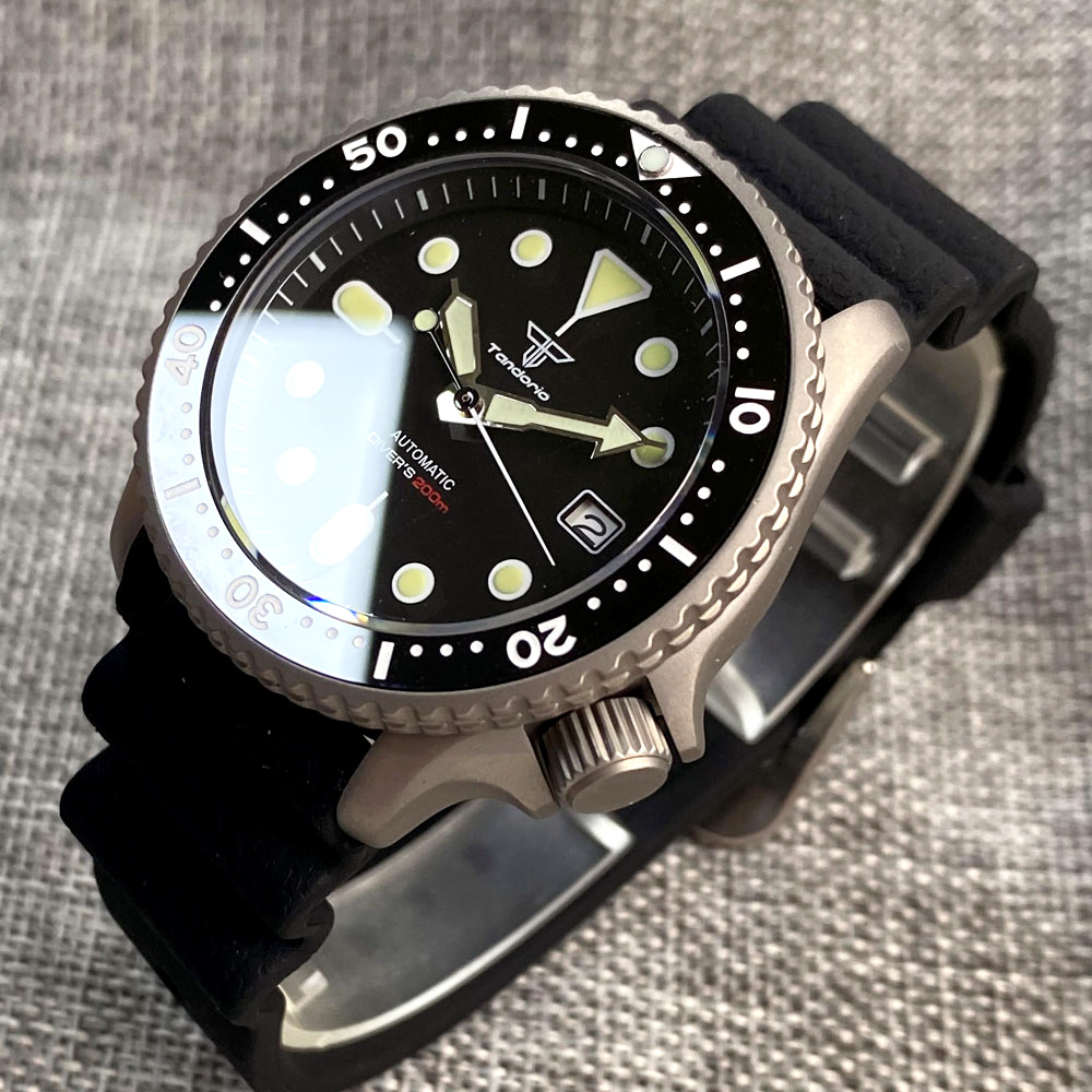 Titanium Diver NH35A Black Aut - Titanium Sport Watch review and price