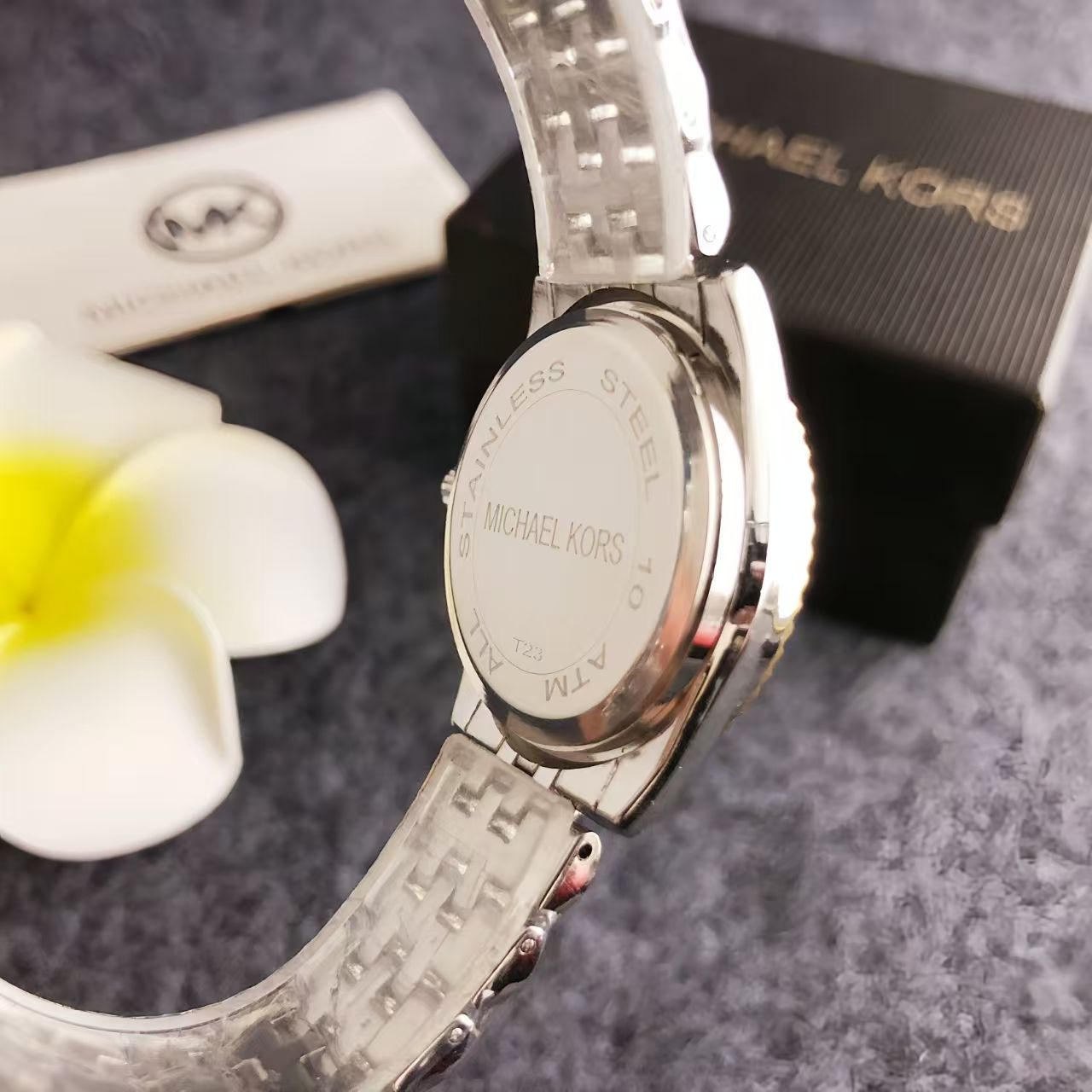 Michael Kors Luxury Rose Gold  - Luxury Watch Photography review and price
