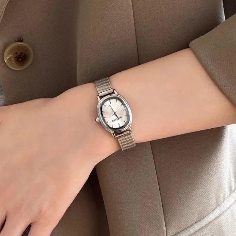 Small Oval Dial Green Watch Si - Luxury Watch Casio review and price